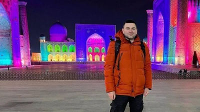 Изрображение 'Задержанный в Бухаре за ввоз дрона российский блогер вернулся в Новосибирск'