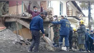 'Qibrayda gaz portlashi oqibatida uyning bir qismi qulab tushdi. Vayronalar ositada qolgan odam halok bo`ldi'ning rasmi