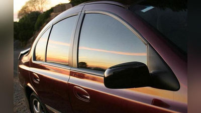 'Orqa yon oynalar “fortochka”lariga tonirovka uchun ruxsat berildi'ning rasmi