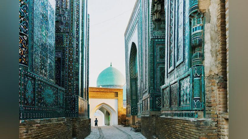 'Samarqandga yilning birinchi choragida 255 ming nafar mahalliy sayyoh tashrif buyurgan'ning rasmi