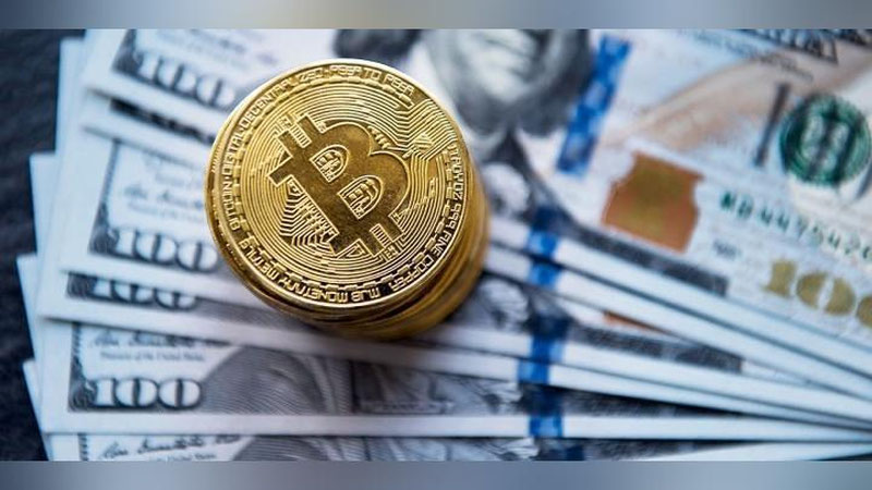 'O`zbekistonda dollarning rasmiy kursi oshdi'ning rasmi