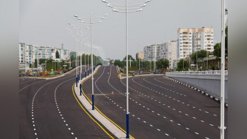 'Toshkent ko`chalaridan biriga Sankt-Peterburg nom beriladi'ning rasmi