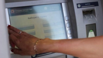 '"Malika"da ishlaydigan opa-singillar topib olgan kartasidan 60 million so`mni echib oldi'ning rasmi