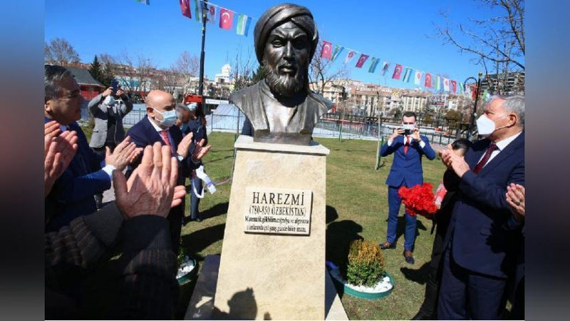 'Anqarada Muhammad al-Xorazmiy sharafiga yodgorlik o`rnatildi'ning rasmi