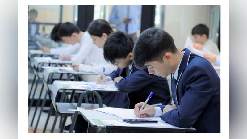 'Prezident maktablari imtihonlarining 2-bosqichidan o`tolmagan o`quvchilar ixtisoslashtirilgan maktablarga imtihonsiz qabul qilinadi(video)'ning rasmi