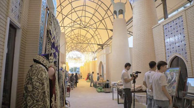Изрображение 'В Бухаре открылся круглосуточный рынок для туристов'