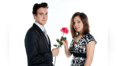 'BO`LAJAK KUYoVLAR, NEChTA GUL SOVG`A QILIShINGIZDA HAM MA`NO BOR!'ning rasmi