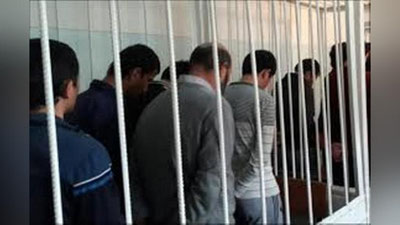 'Sobiq ichki ishlar xodimi bosh bo`lgan jinoiy guruhga hukm o`qildi'ning rasmi