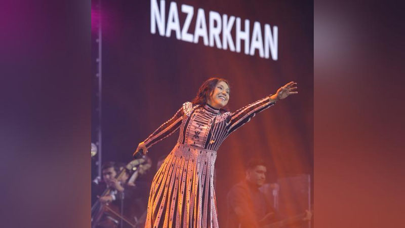 'Xonanda, orkestr va xor sintezi... Sevara Nazarxon konsertidan reportaj (+Foto)'ning rasmi