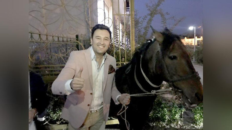 'SARDOR RAHIMXONGA TOJIKISTONLIK MUXLISLARI OT SOVG`A QILDI (FOTO VA VIDEO)'ning rasmi