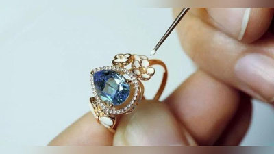 'Zargarlik uchun qimmatbaho toshlarni olib kirish soliqdan ozod qilindi'ning rasmi