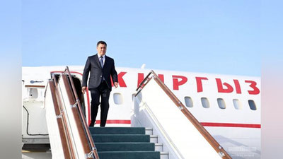 Изрображение 'Президент Кыргызстана прибыл в Самарканд'