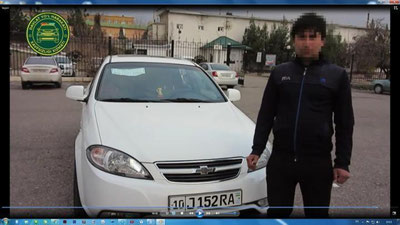 'Namanganda tanish qizini mashinadan tashqariga chiqarib, sayr qildirgan haydovchiga chora ko`rildi (Video)'ning rasmi