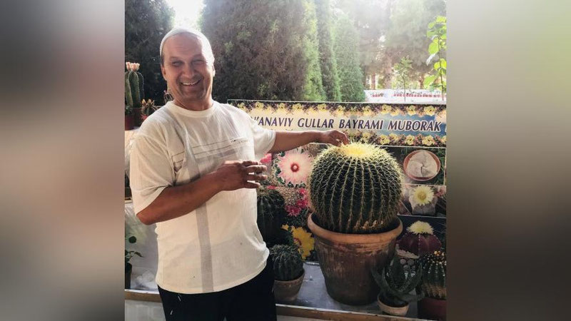 'Xalqaro gullar festivali 2021: "100 millionga ham sotilmaydigan kaktuslarim bor"'ning rasmi