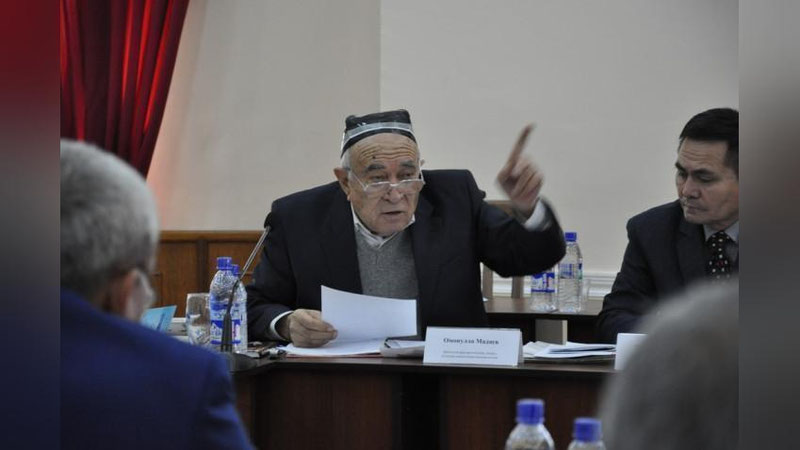 'Omonulla Madaev: Kitobxonlikni avvalo o`qituvchilardan boshlash kerak'ning rasmi