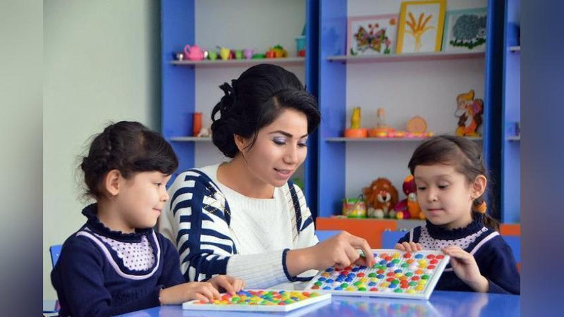 'Oliy ma`lumotli "bog`cha opa"lar oyligi o`qituvchilarnikiga tenglashtiriladi'ning rasmi