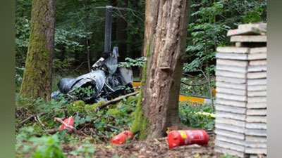 'Germaniyada vertolyot qulab tushdi. Qurbonlar bor'ning rasmi