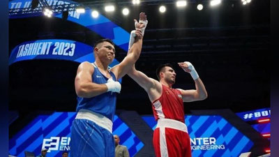 Изрображение 'Баходир Джалолов вышел в полуфинал ЧМ по боксу, одолев своего давнего соперника из Казахстана'