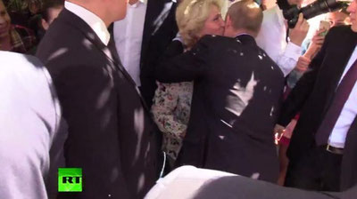 '​МОСКВАДА ЎТКИНЧИ АЁЛ ПУТИННИ ЎПИБ ҚЎЙДИ(ВИДЕО)'ning rasmi