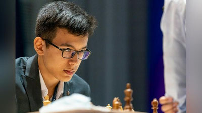 'Nodirbek Abdusattorov jahon chempionatida muddatidan oldin yarim finalga chiqdi'ning rasmi