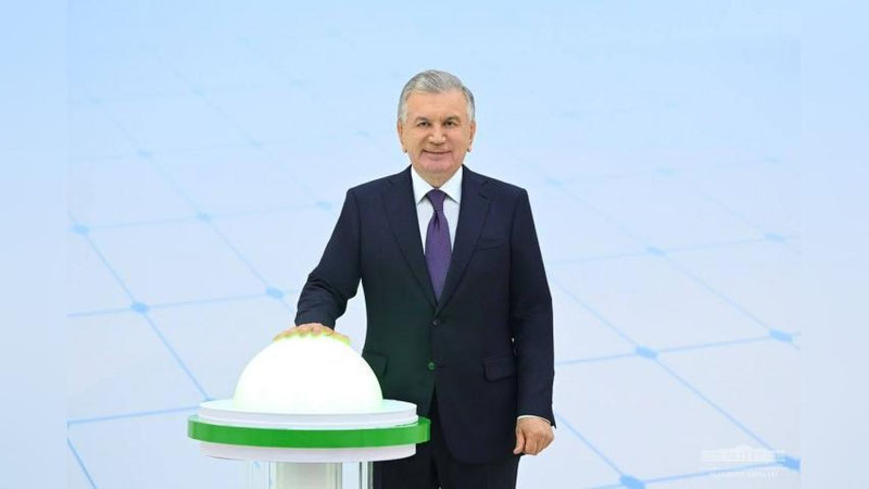 'Prezident Jizzaxdagi sanoat va energetika majmualari qurilishini boshlab berdi'ning rasmi