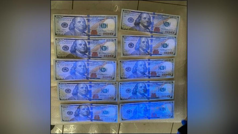 'Samarqandda maktab o`qituvchisi 1000 AQSh dollari bilan ushlandi'ning rasmi