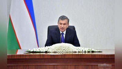 'Prezident neft-gaz va kimyo sanoatini rivojlantirish bo`yicha yig`ilish o`tkazdi'ning rasmi