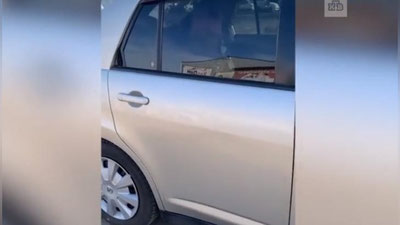 Изрображение 'Жительница Приморья бросила дочь в запертой машине на ж/д путях (видео)'