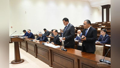 'Ўзбекистонда ғўзани парваришлаш ва ҳосилдорликни таъминлаш бўйича “долзарб 30 кунлик” эълон қилинди'ning rasmi