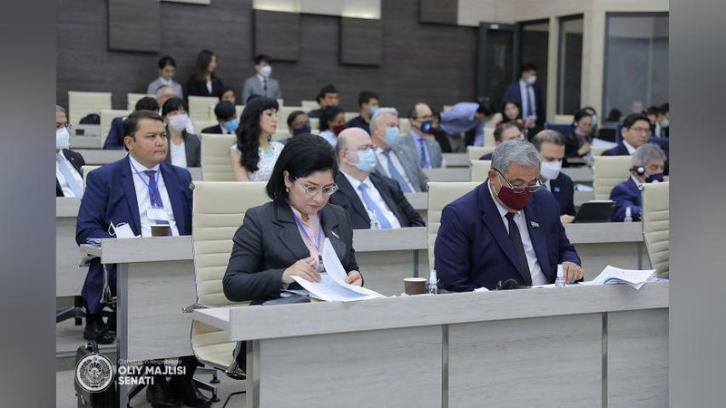 'Xalqaro konferensiya: O`zbekistonda olib borilayotgan ijtimoiy-iqtisodiy o`zgarishlar muhokama qilinmoqda'ning rasmi