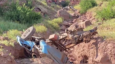 'Surxondaryoda yuk mashinasi jarlikka tushib ketdi. Qurbon bor'ning rasmi