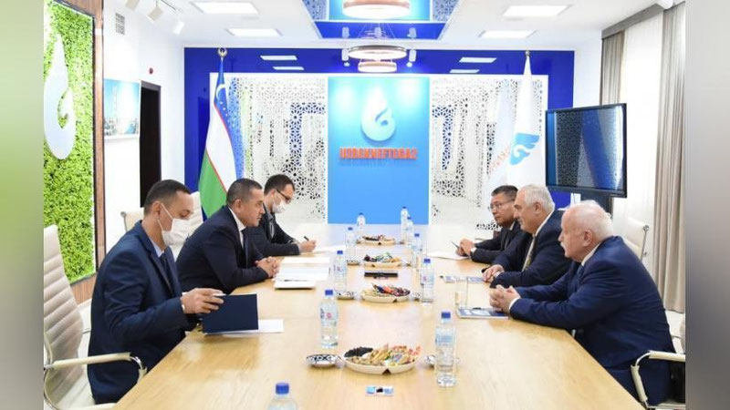 '“O`zbekneftgaz”: Boshqaruv raisi I.M.Gubkin nomidagi Rossiya davlat neft va gaz universiteti rektori bilan muzokaralar o`tkazdi'ning rasmi