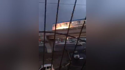 Изрображение 'Поезд метро закоротило на рельсах в Ташкенте (видео)'