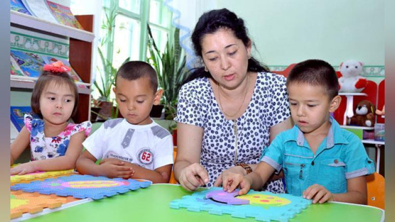 Изрображение 'РАБОТНИКАМ ДЕТСКИХ САДОВ ПОВЫШАЮТ ЗАРПЛАТУ'