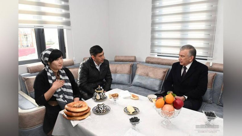 'Prezident Jizzax viloyatiga tashrif buyurdi'ning rasmi