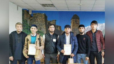 'O`zbekistonlik talaba Mavlid oyi munosabati bilan o`tkazilgan musobaqada g`olib bo`ldi'ning rasmi