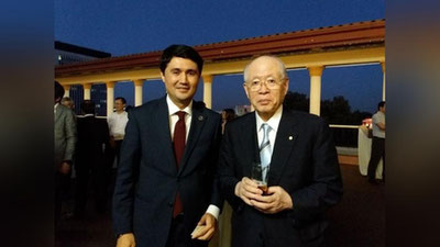 '«Taraqqiyot strategiyasi» markazi direktori Nobel mukofoti laureati Ryodzi Noyori bilan uchrashdi'ning rasmi