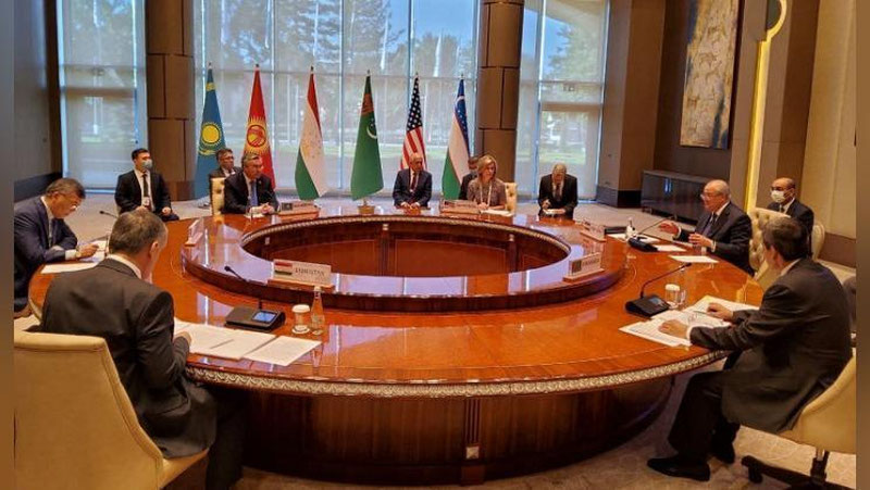 'Toshkentdagi «C5+1» formatidagi uchrashuv yakuni bo`yicha Qo`shma bayonot qabul qilindi'ning rasmi