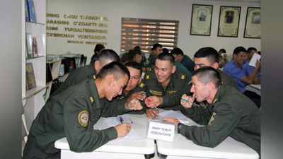 'Kuch tuzilmalarining yoshlari “Bilimdonlar arenasi”da bellashdi'ning rasmi