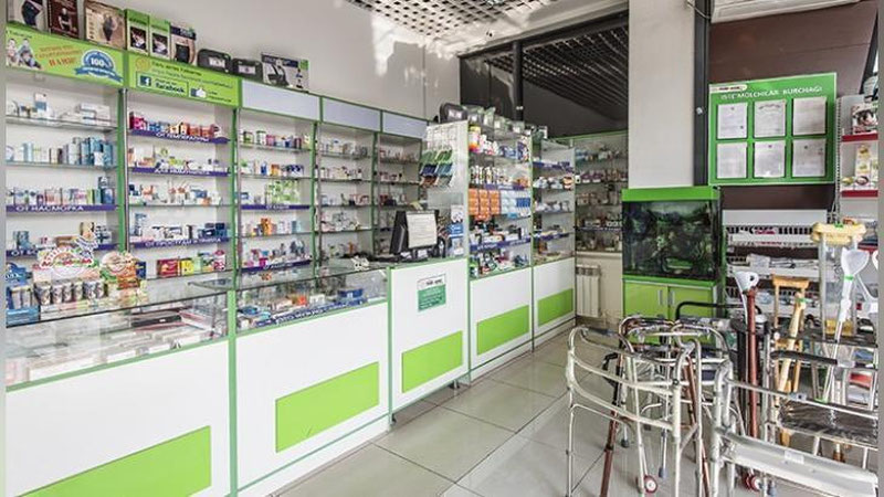 'Toshkentda 25 turdagi dori vositalarini muvofiqlik sertifikatisiz sotayotgan dorixona lisenziyasi bekor qilindi'ning rasmi