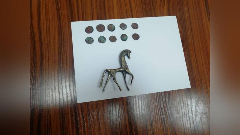 'Тўпаланг дарёсидан XV асрга оидлиги тахмин қилинаётган от ҳайкалчаси топилди'ning rasmi