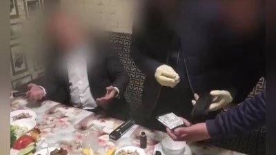 'Andijonda xalq ta`limi bo`limi boshlig`i pora bilan qo`lga tushdi(video)'ning rasmi