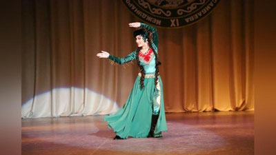 'Xoreografiya oliy maktabi magistranti Xalqaro tanlovda g`olib bo`ldi'ning rasmi