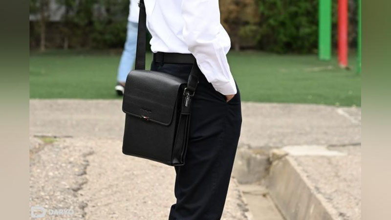 'Yangi o`quv yilidan maktablarda davomat inson omilisiz yuritiladi'ning rasmi