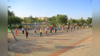 'Nukus garnizonida “Sahro yulduzlari” harbiy-vatanparvarlik bolalar oromgohi ish boshladi (foto)'ning rasmi