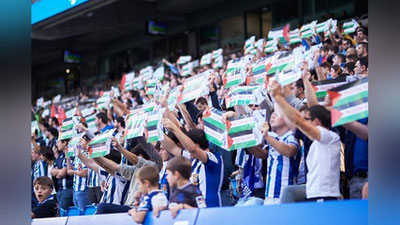 '"Ливерпул" мухлислари "Эвертон"га қарши ўйинда бир овозда "Фаластинга озодлик!" деб ҳайқиришди'ning rasmi