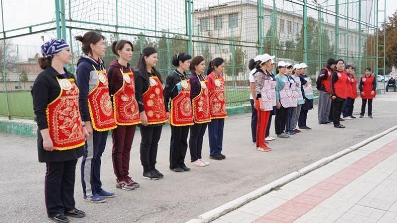 'Navoiyda IIB tizimida faoliyat yuritayotgan xotin-qizlar o`rtasida bellashuv tashkil etildi'ning rasmi