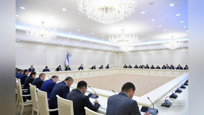 'Qishloq xo`jaligida kechiktirib bo`lmaydigan chora-tadbirlar bo`yicha navbatdagi videoselektor yig`ilishi o`tkazildi'ning rasmi