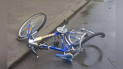'O`smirning velosipedda avtomobil yo`liga chiqib ketishi YTHga olib keldi'ning rasmi