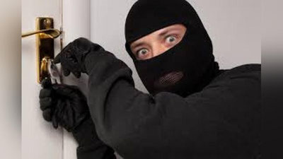 '“Qorako`l xalqaro maktabi”da o`g`rilik sodir bo`ldi'ning rasmi